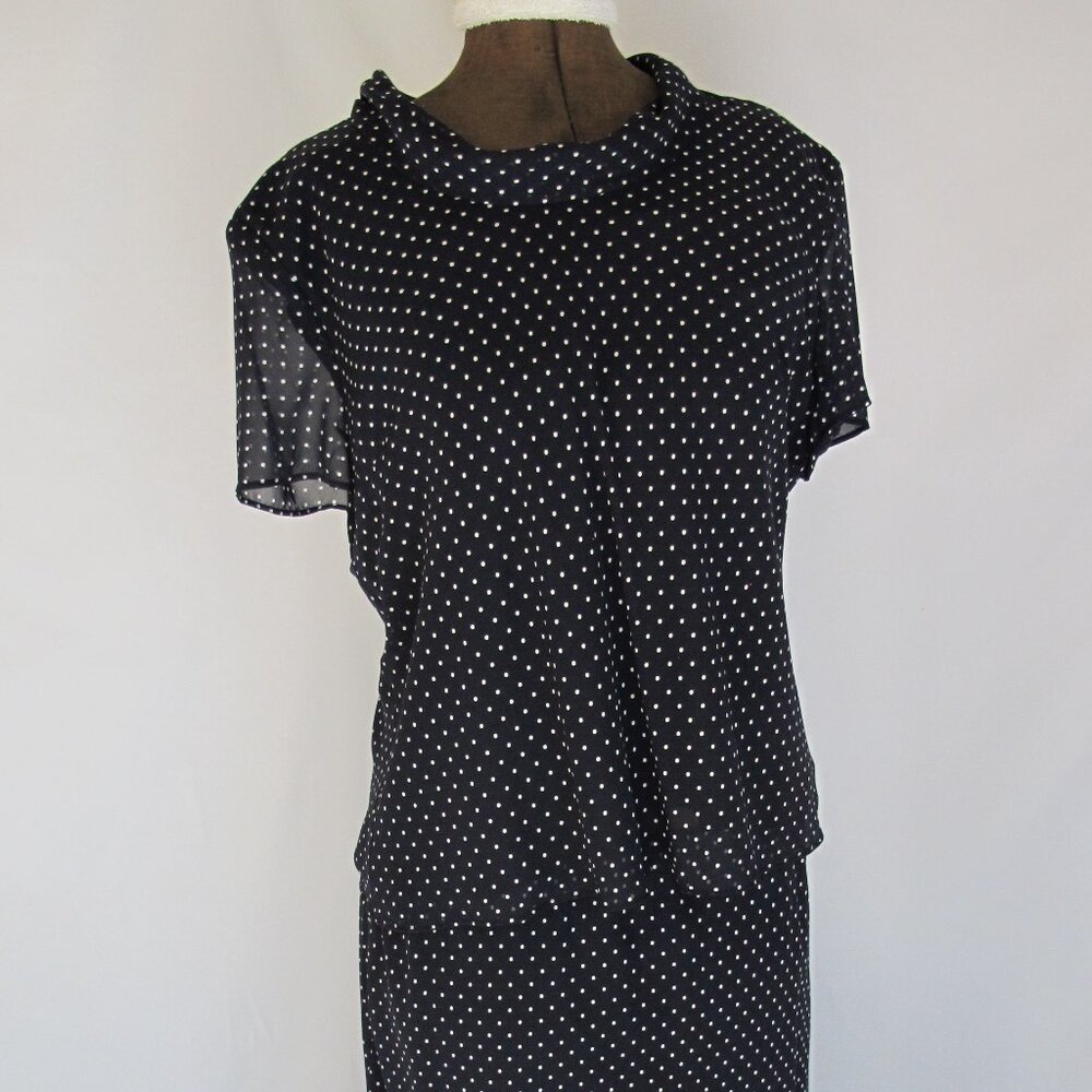 Talbots 2-piece navy blue polka-dot skirt and blouse  18
